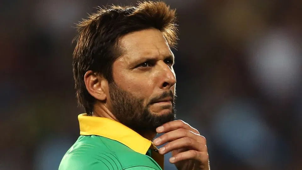 Shahid Afridi Openly Declares Pakistan Team Captain Fraud